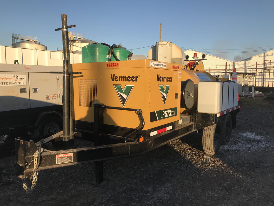 2021 VAC-TRON LP573XDT