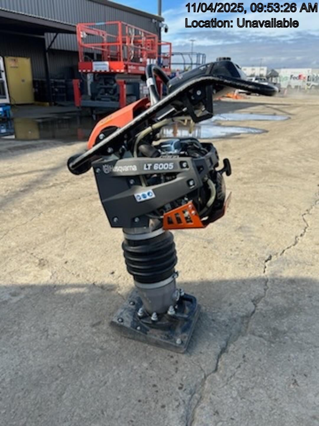 2024 HUSQVARNA LT6005