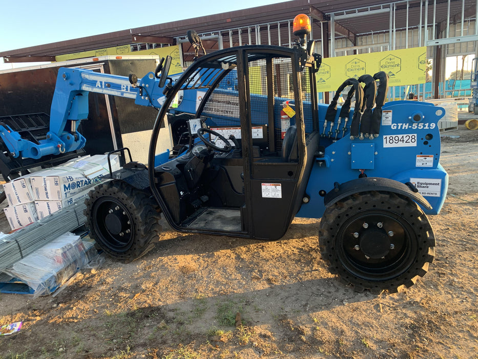 2021 GENIE GTH-5519
