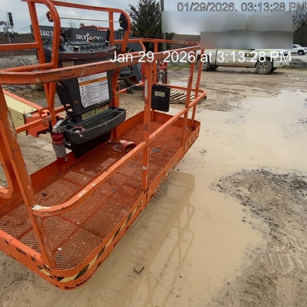 2021 JLG 400S