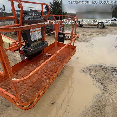 2021 JLG 400S