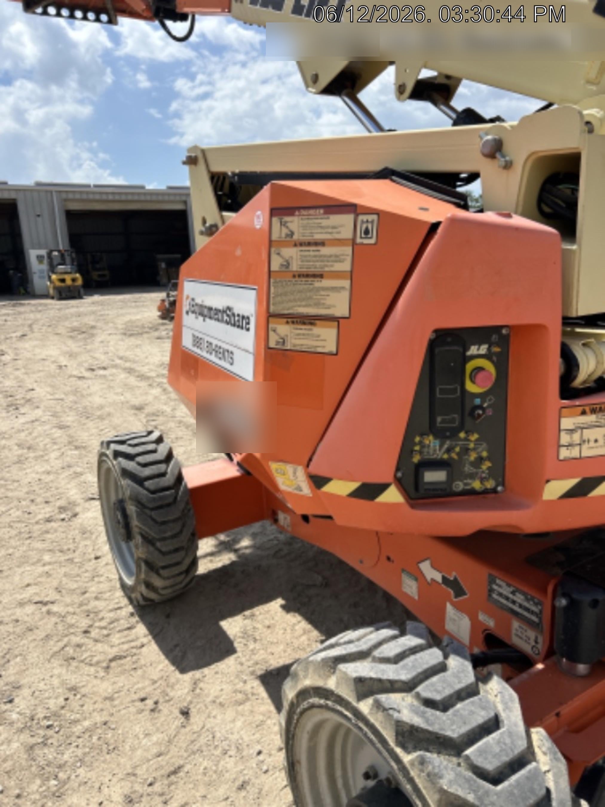 2021 JLG 340AJ