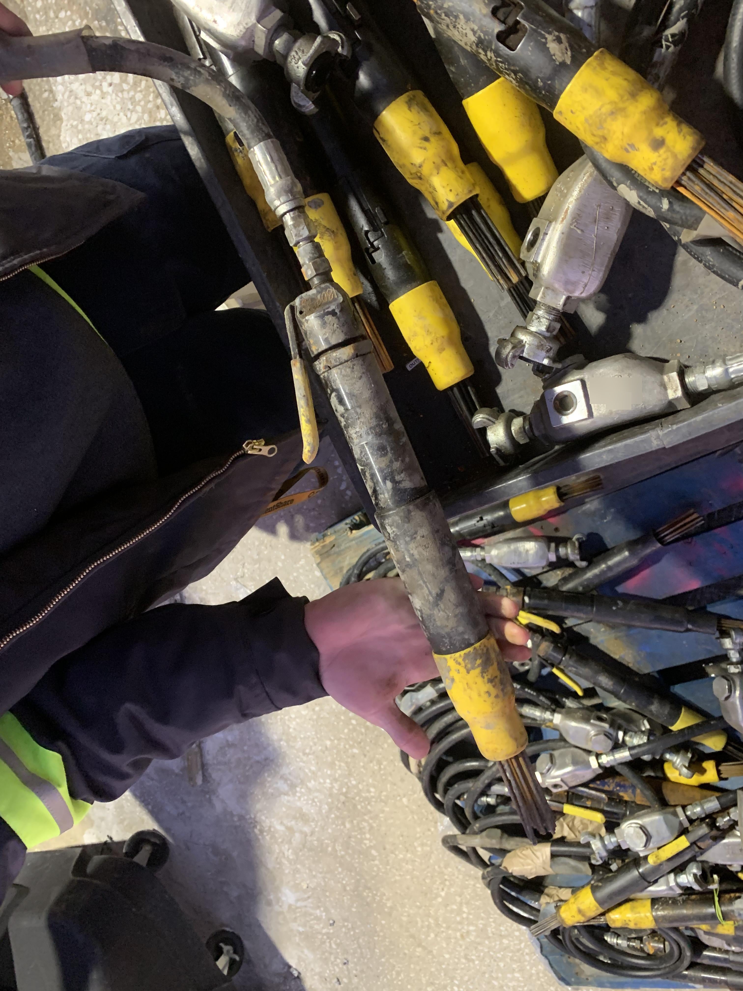 2021 TEXAS PNEUMATIC TOOLS, INC. TX1BLTNS