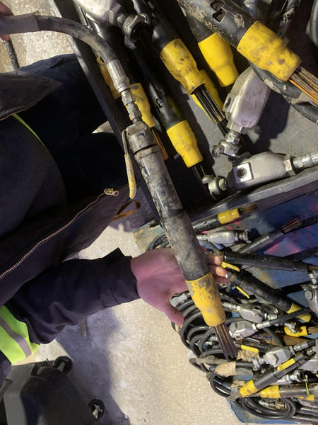2021 TEXAS PNEUMATIC TOOLS, INC. TX1BLTNS