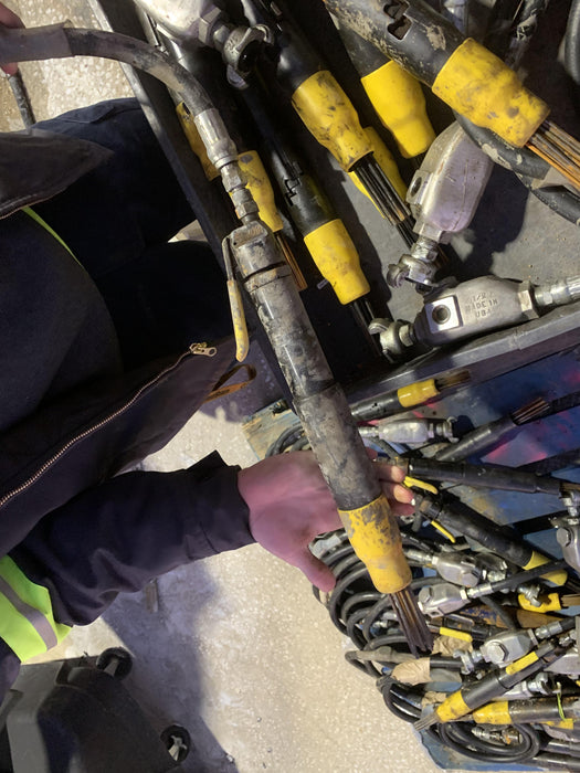 2021 TEXAS PNEUMATIC TOOLS, INC. TX1BLTNS