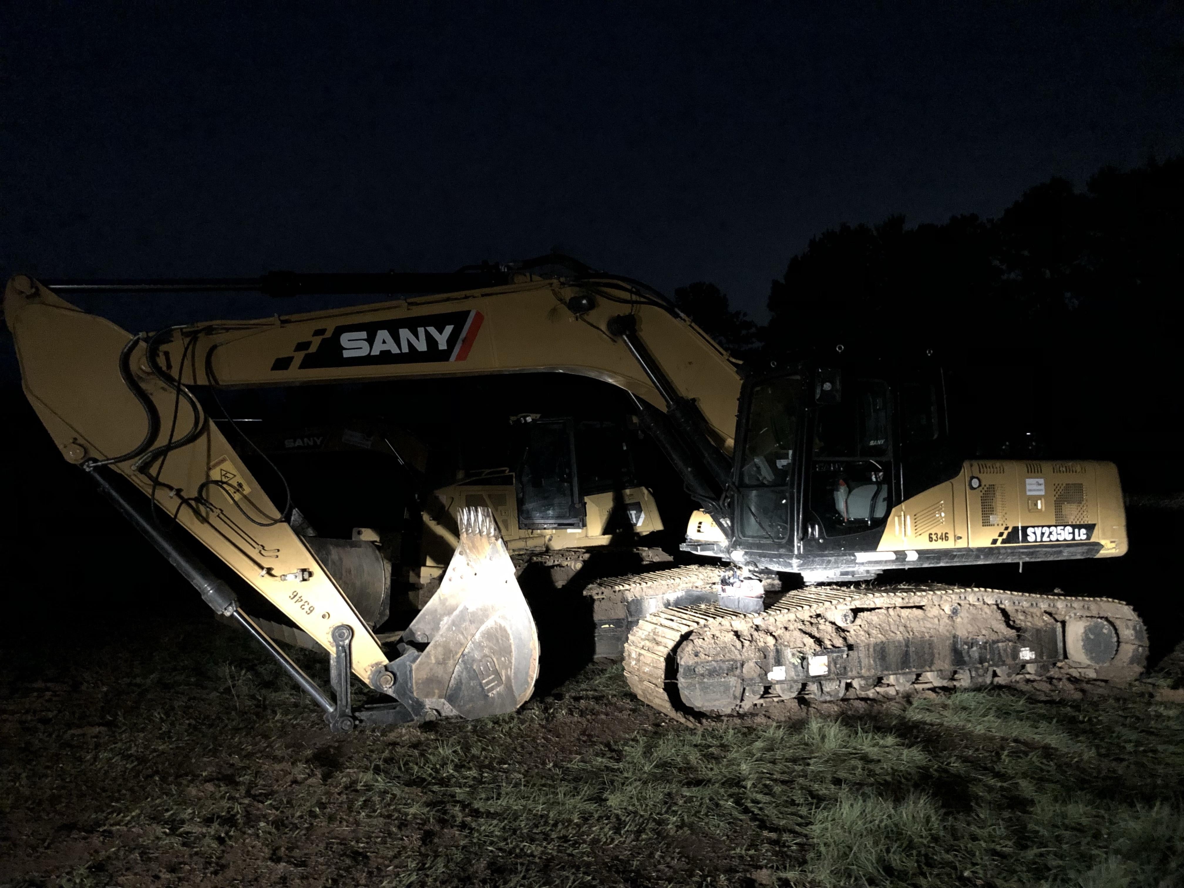 2017 SANY SY235C