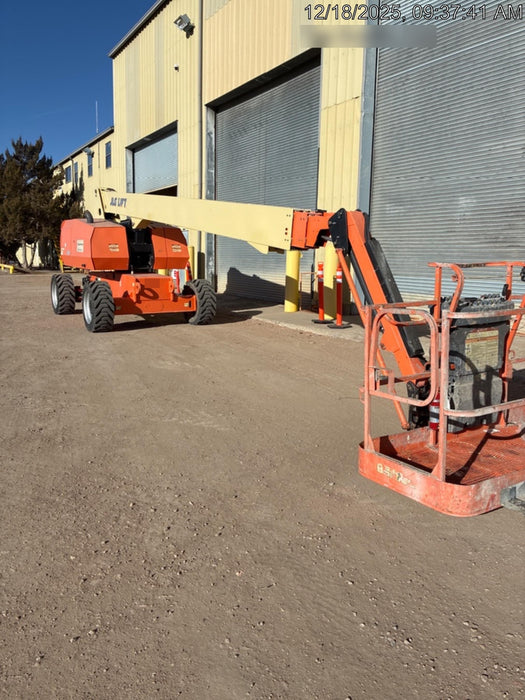 2019 JLG 860SJ