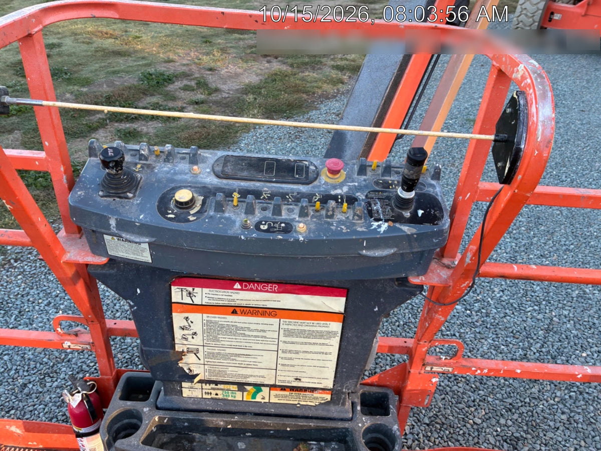 2023 JLG 860SJ