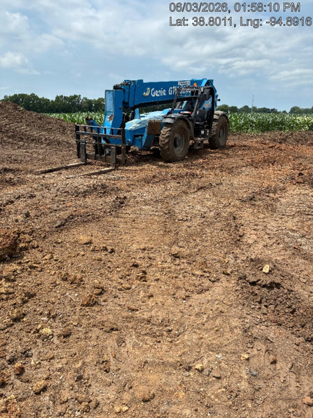 2016 GENIE GTH-1056