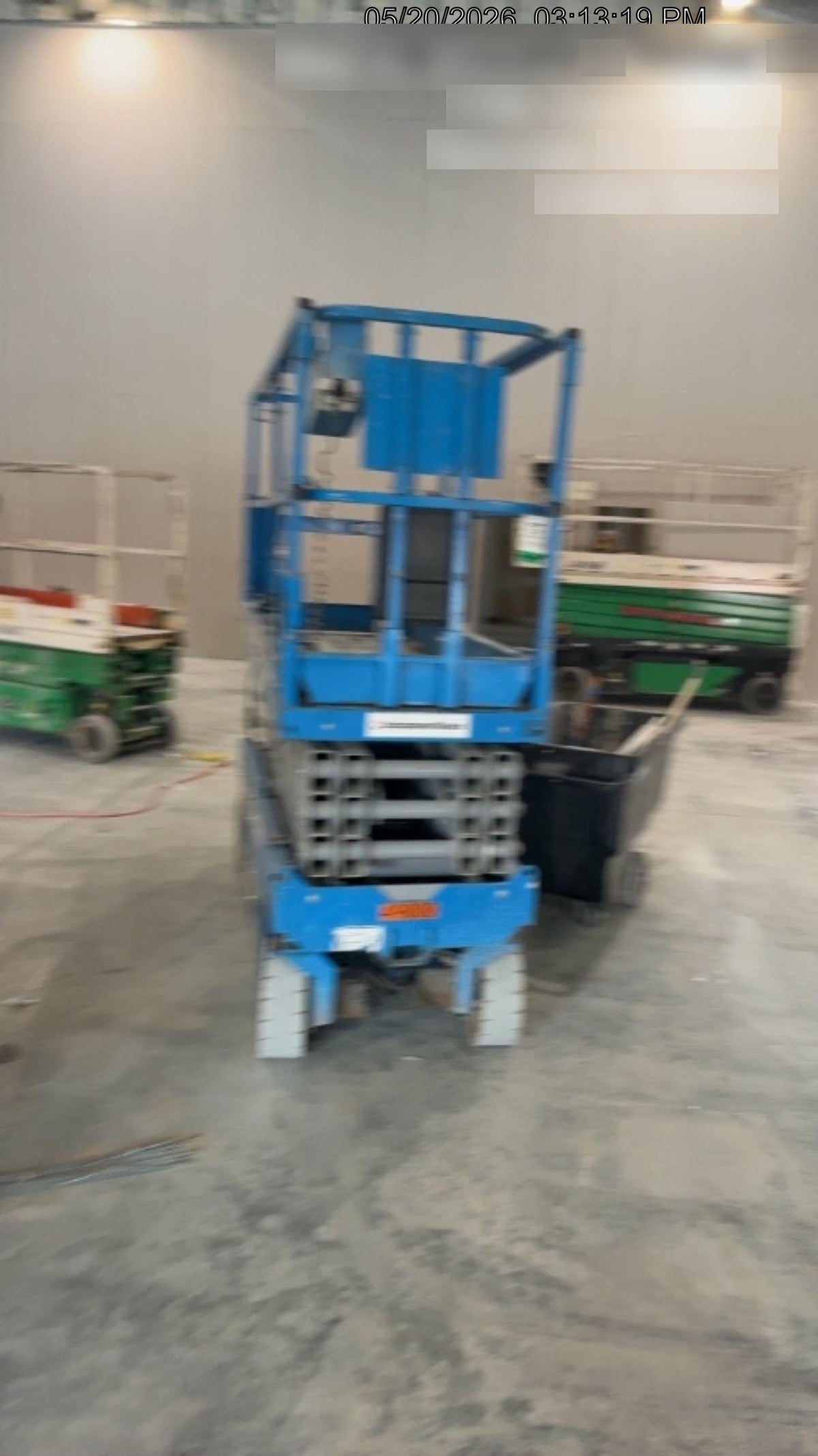 2019 Genie GS-2632 Folding rails with half height swing gate