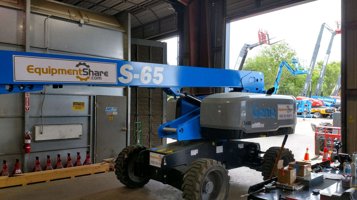 2017 GENIE S-65