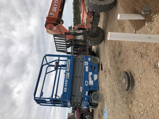 2019 Genie GS-1930 Fixed rails with chain Entry