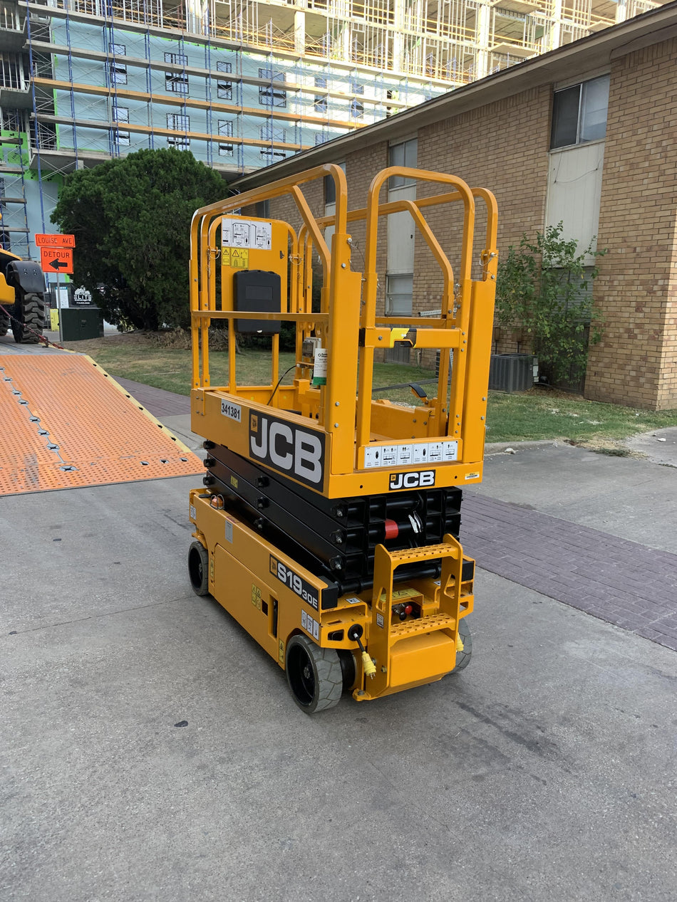 2023 JCB S1930E