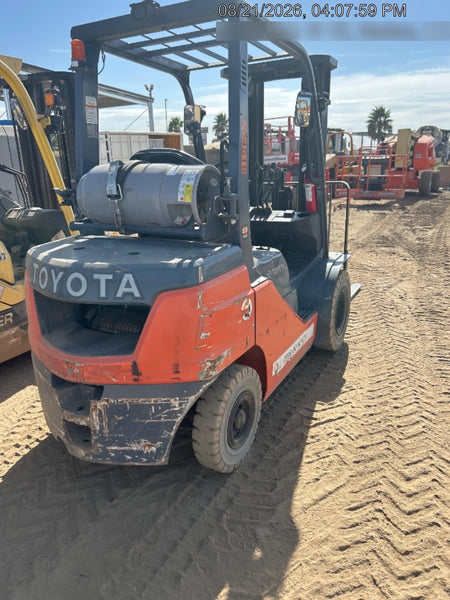 2022 TOYOTA 50-8FGU25