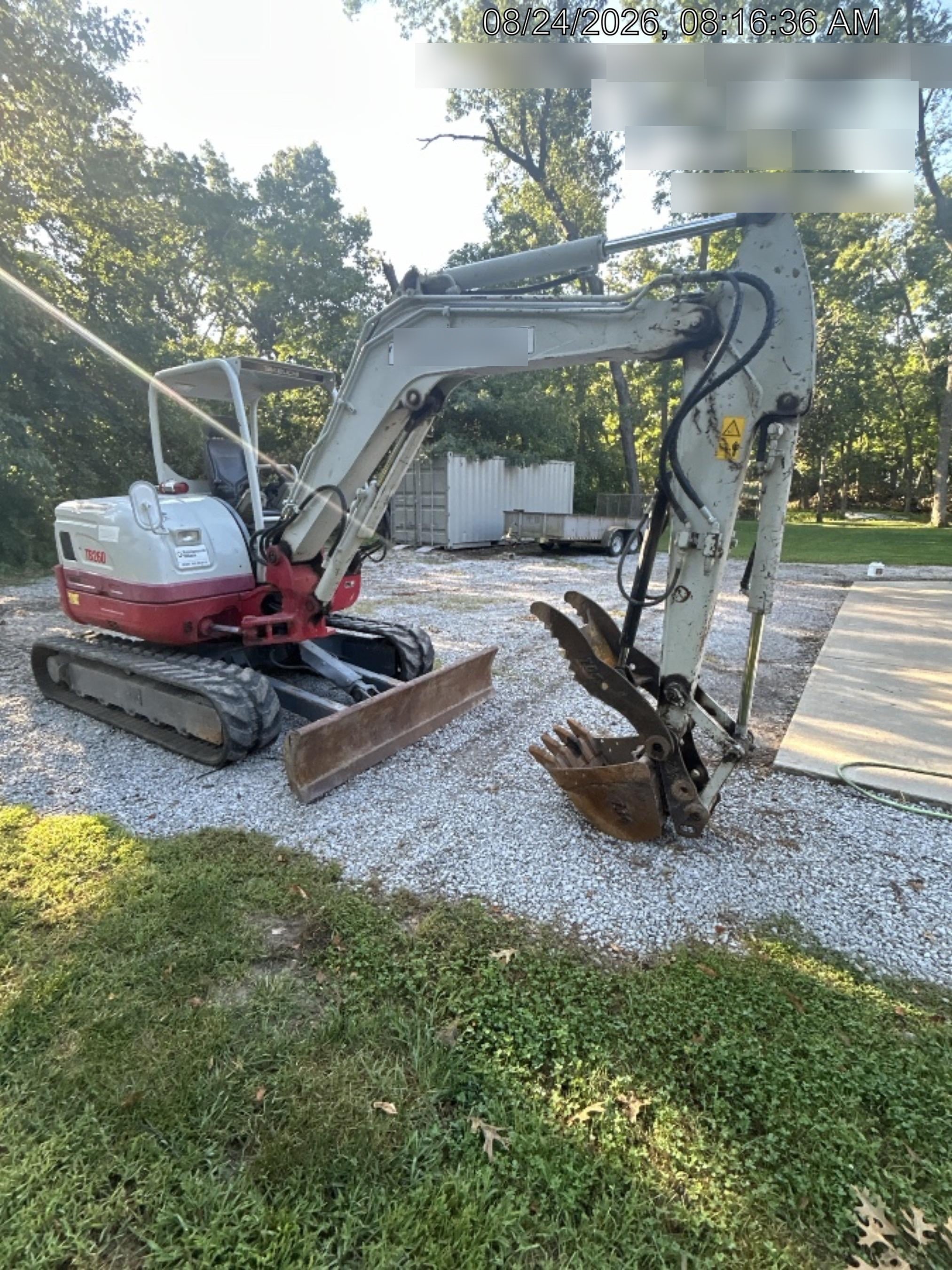 2019 Takeuchi TB260 Takeuchi TB260 Canopy w/Rubber Tracks, Auxiliary Hydraulics, Standard Blade, Manual QC, 12 / 18 / 24" Buckets, Hydraulic Thumb Installed