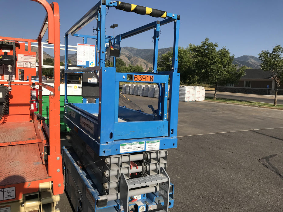 2020 Genie GS-1930 Solid Non Marking Tires, Beacon, Folding rails with half height swing gate