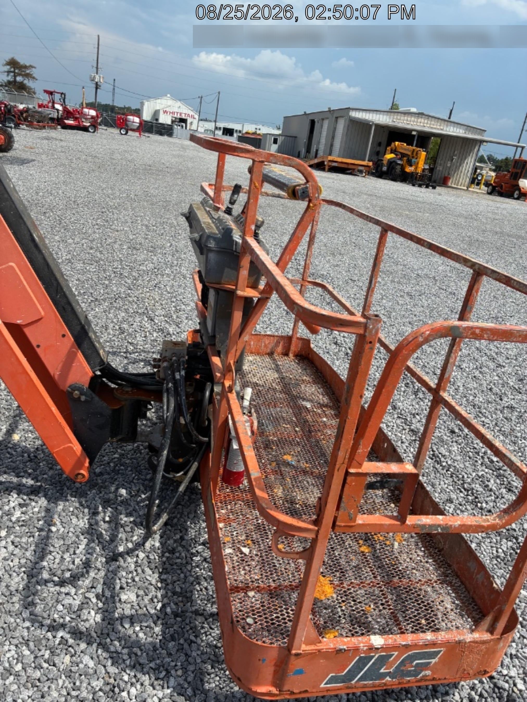 2019 JLG 660SJ