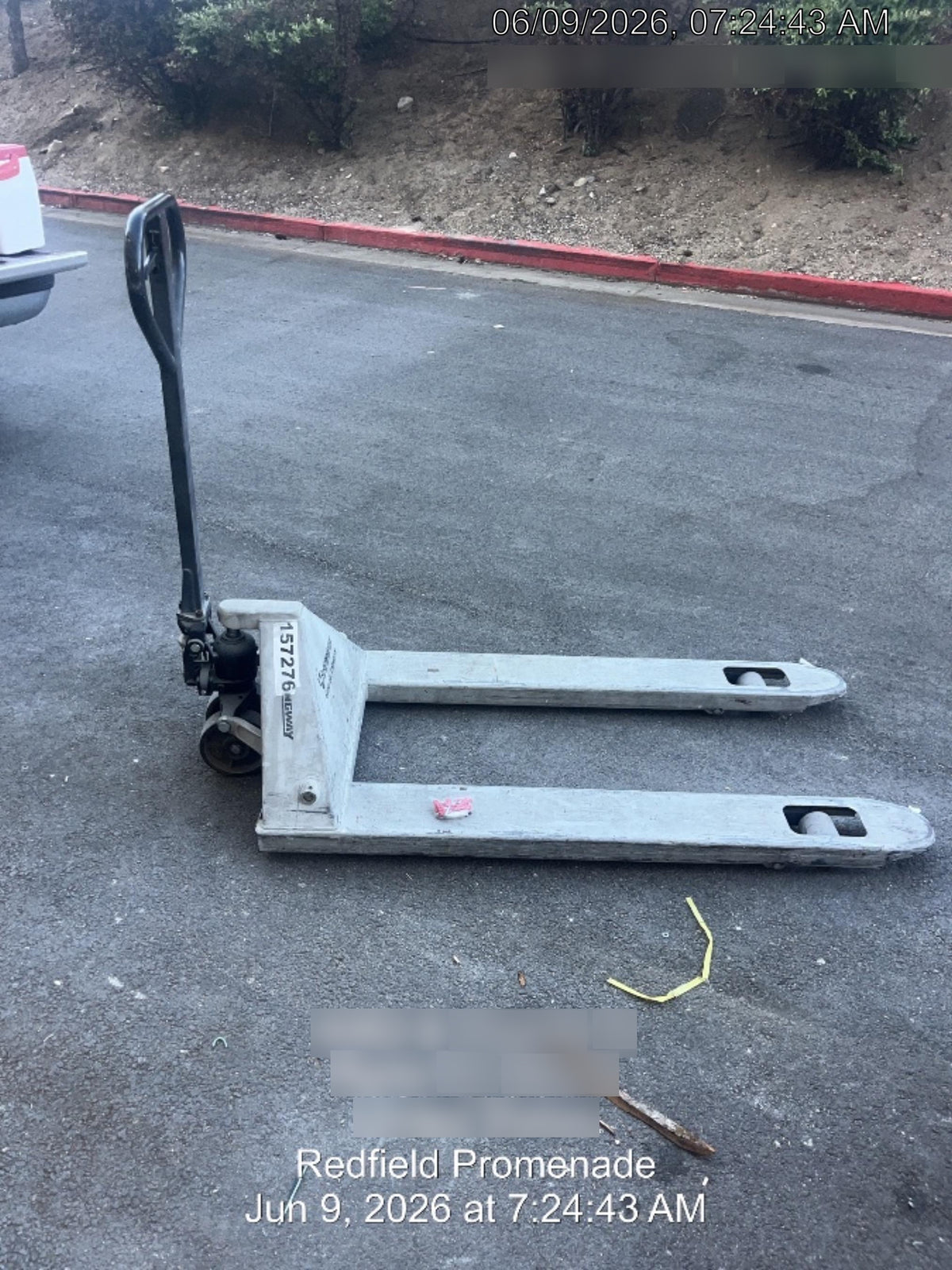 2021 STRONGWAY 4400 lb Pallet Jack