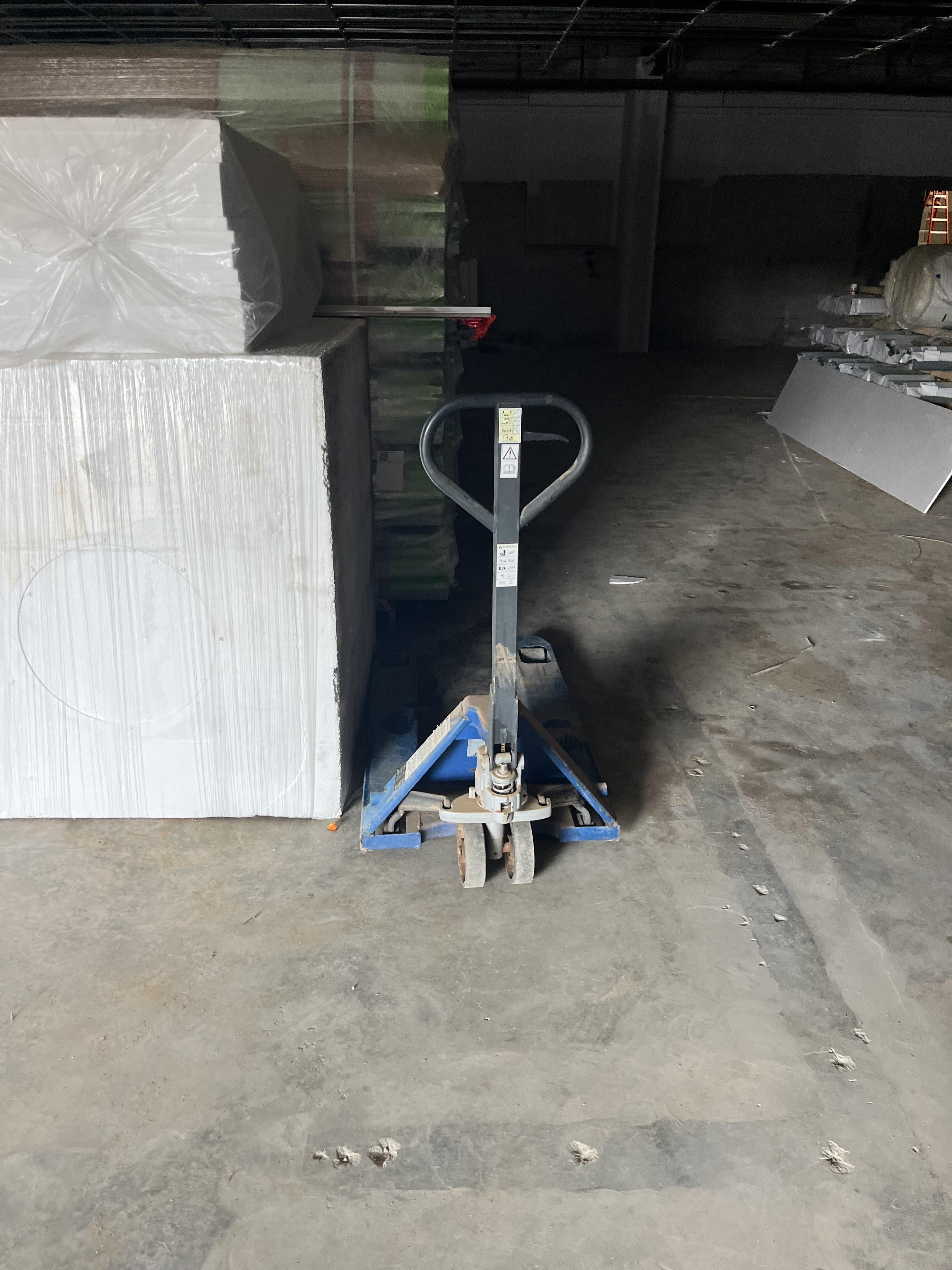 2022 ULINE AC25