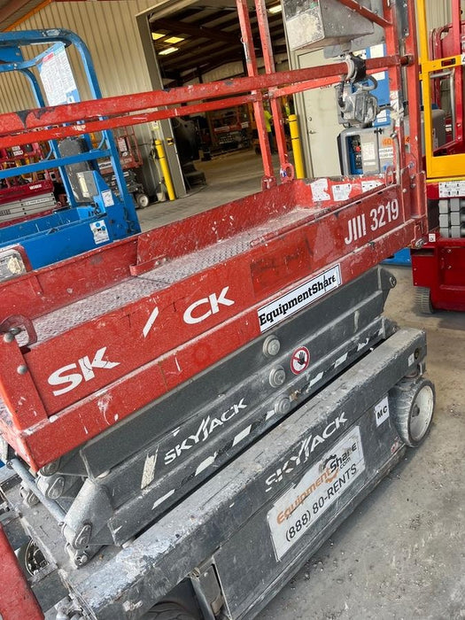 2018 SKYJACK SJIII-3219