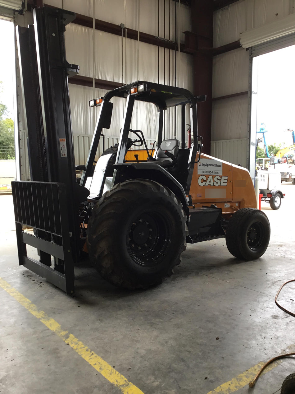2018 CASE 588H