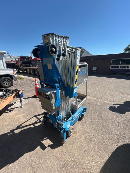 2021 GENIE AWP-30S DC