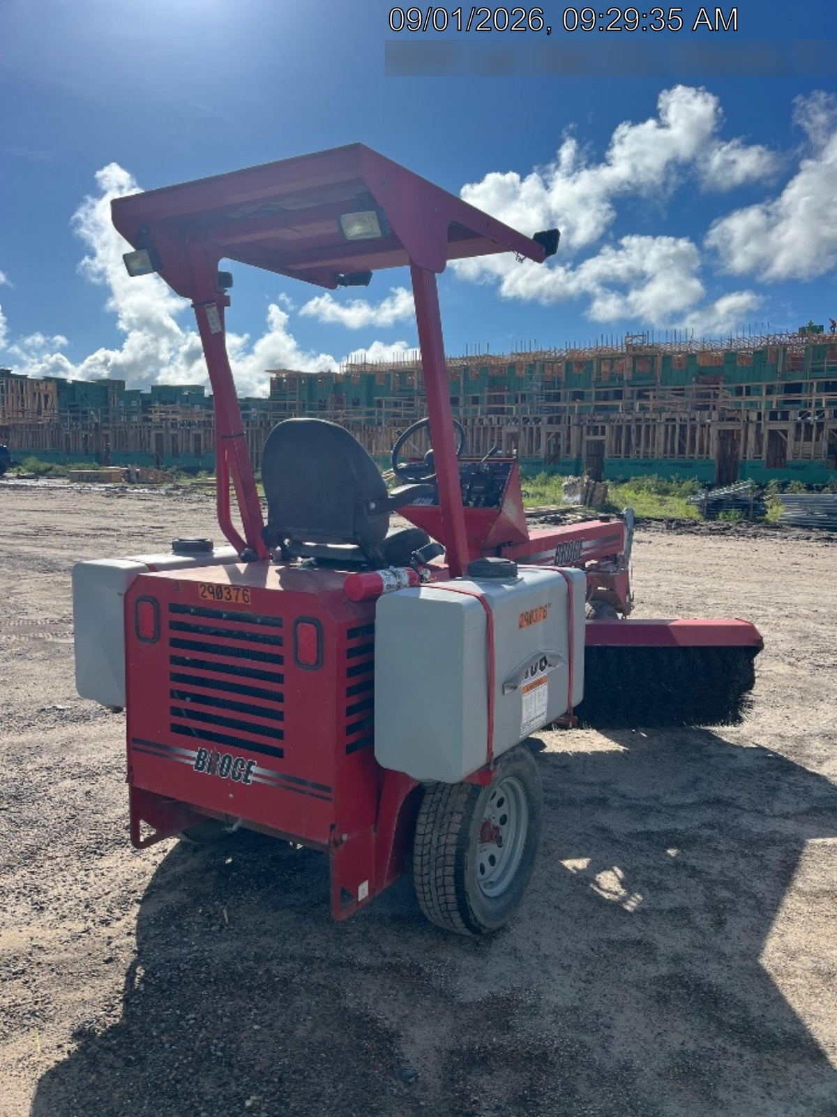 2023 BROCE BW260
