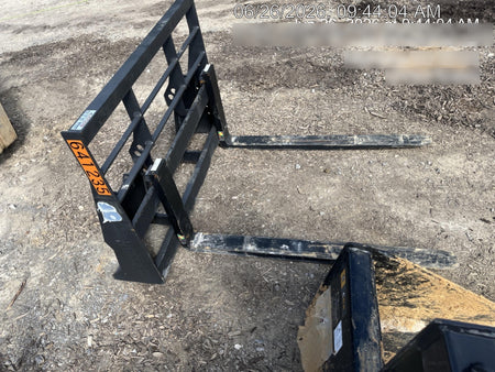 2026 ARROW MATERIAL HANDLING 48" Pallet Forks - Arrow
