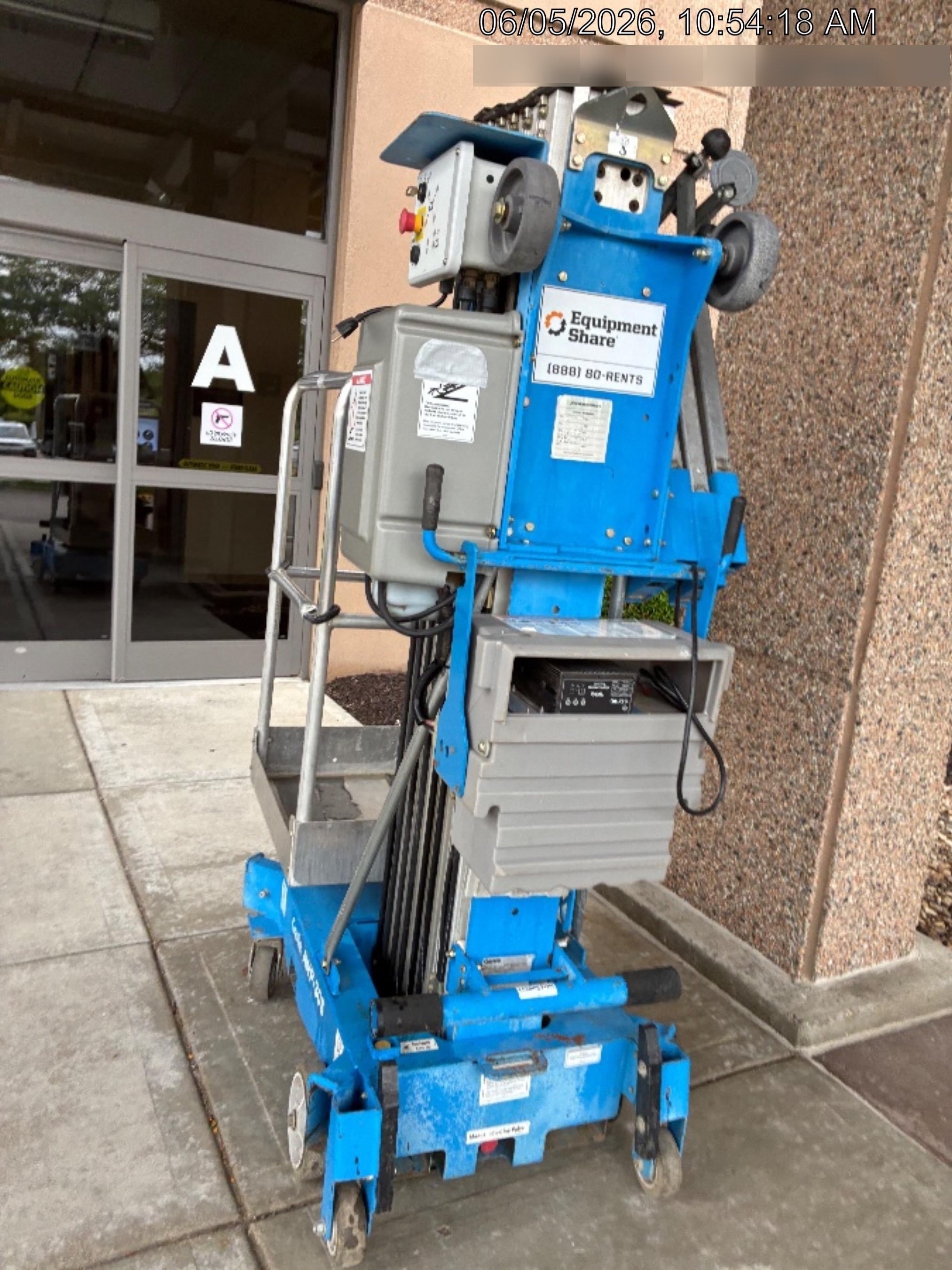 2016 GENIE AWP-30S