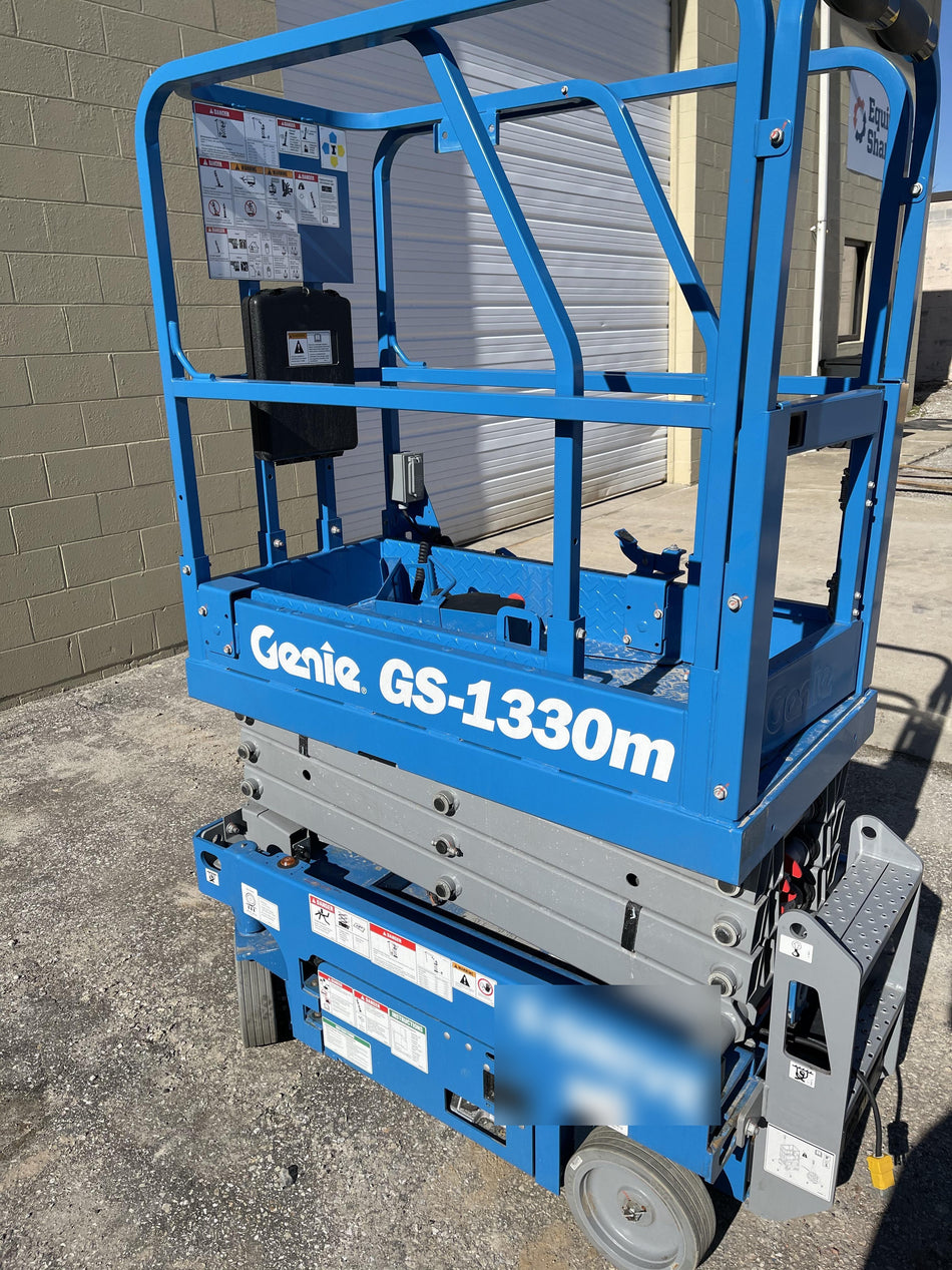 2021 GENIE GS-1330m