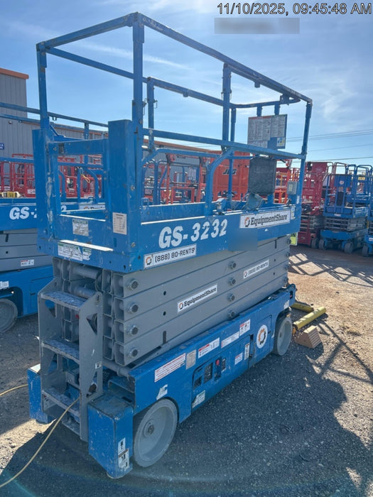 2019 Genie GS-3232 Standard Options