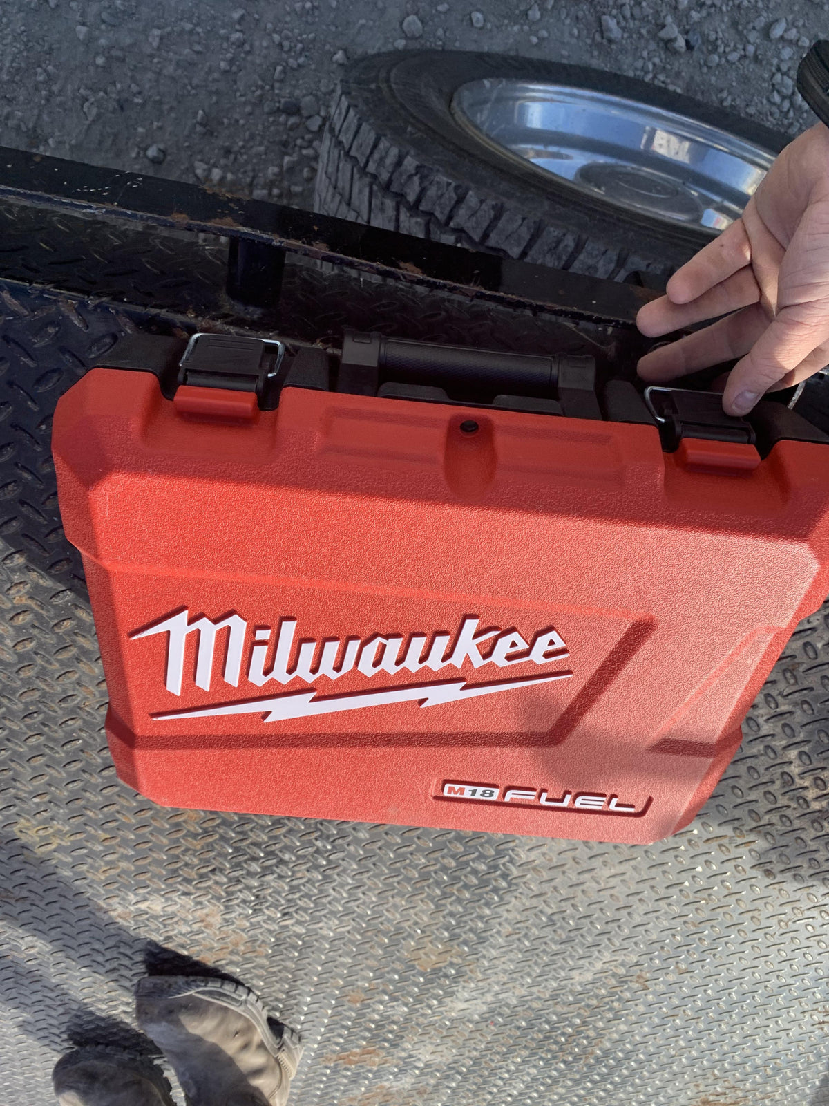 2021 MILWAUKEE 2863-22