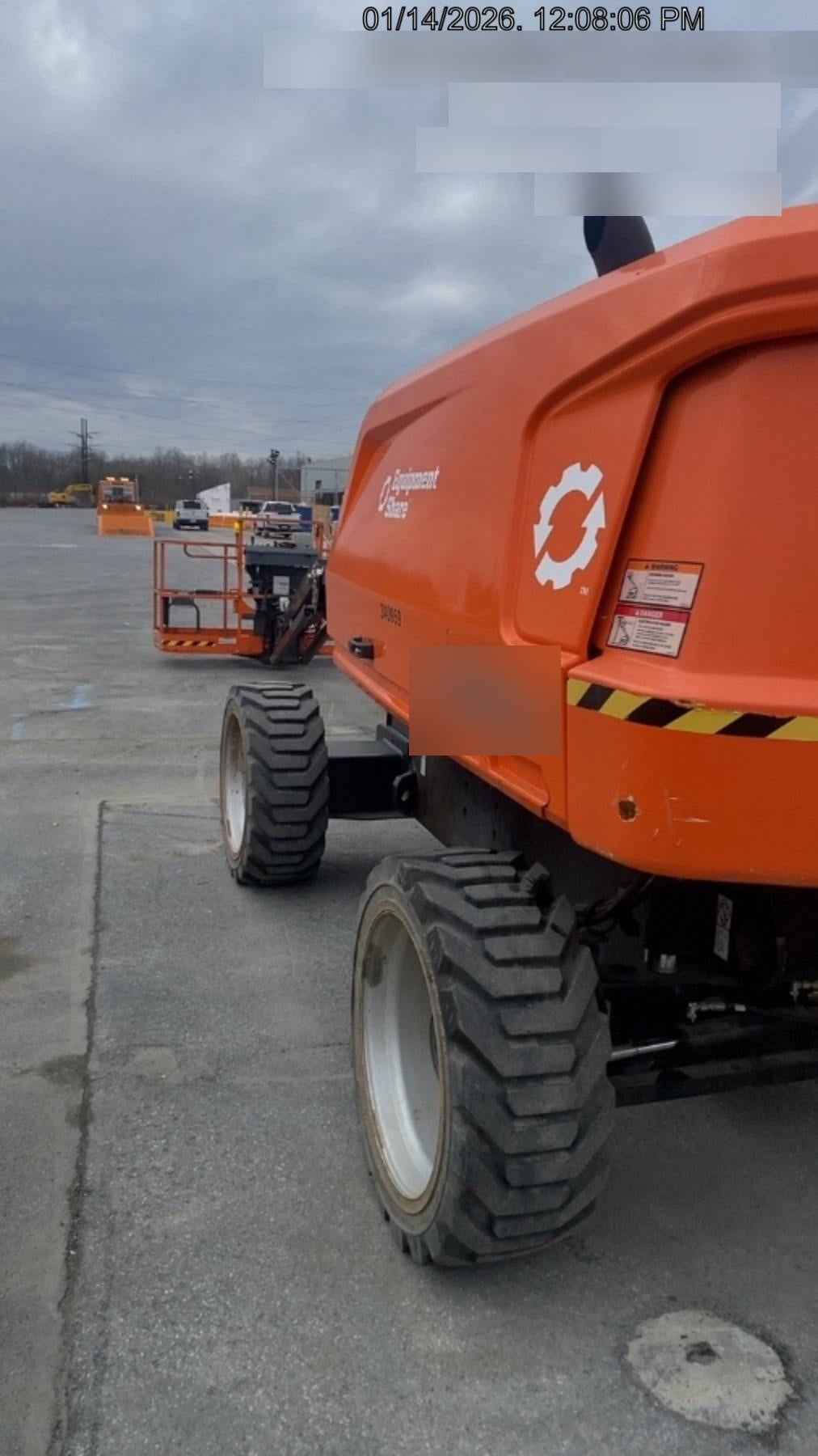 2023 JLG 660SJ