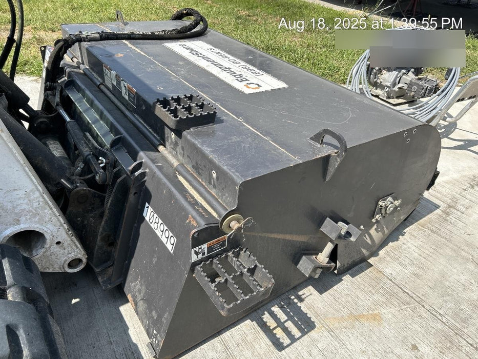 2020 PALADIN Sweepster SB72