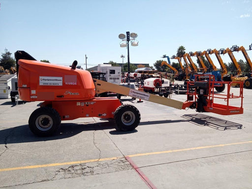 2019 JLG 400S