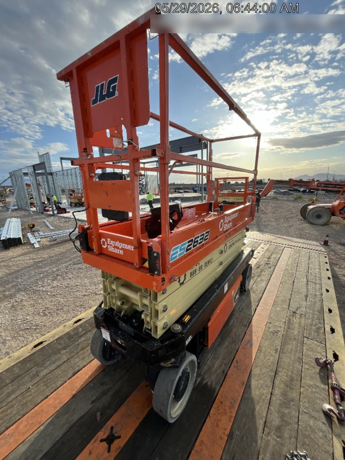 2022 JLG ES2632
