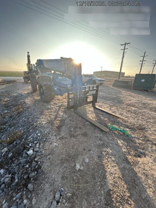 2018 Genie GTH-1056 Genie GTH-1056 w/CAB, Solid Tires, Work Lights, 60" carriage/forks, cab mesh, beacon