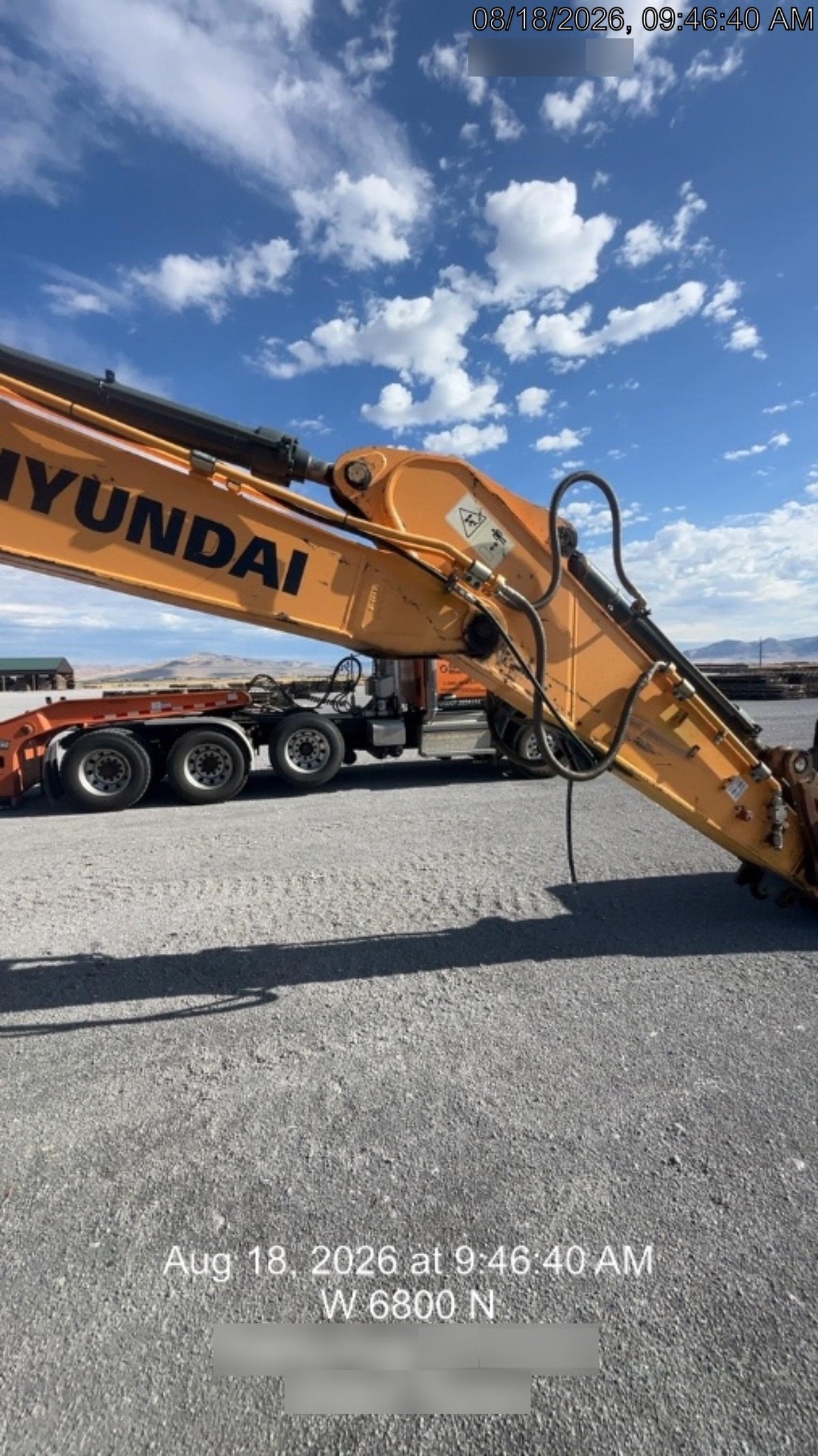 2017 HYUNDAI HX330L