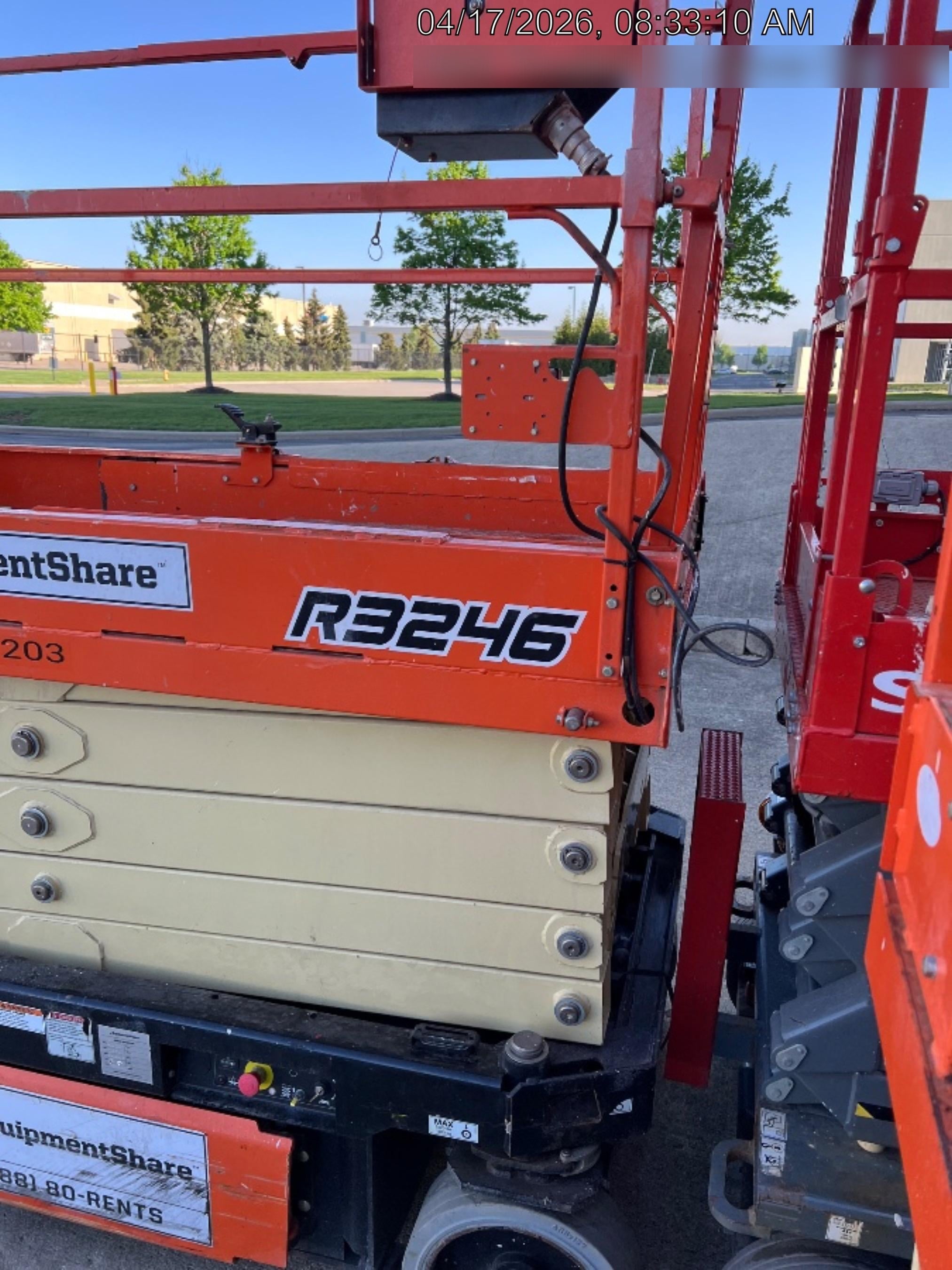 2022 JLG R3246