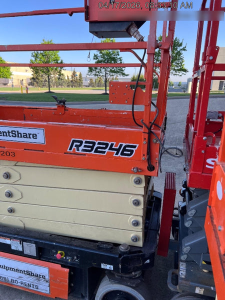 2022 JLG R3246