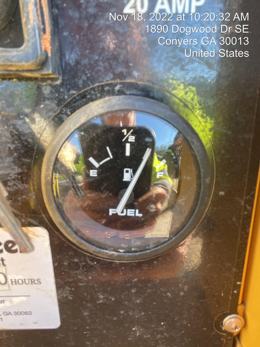 2021 Vac-Tron LP573XDT Kohler Diesel, 500 Gallon Debris Tank w/ Hydraulic Tilt, two (2) 100 Gallon Water Tanks, Low Profile Torsion Axles (12,000 GVWR)