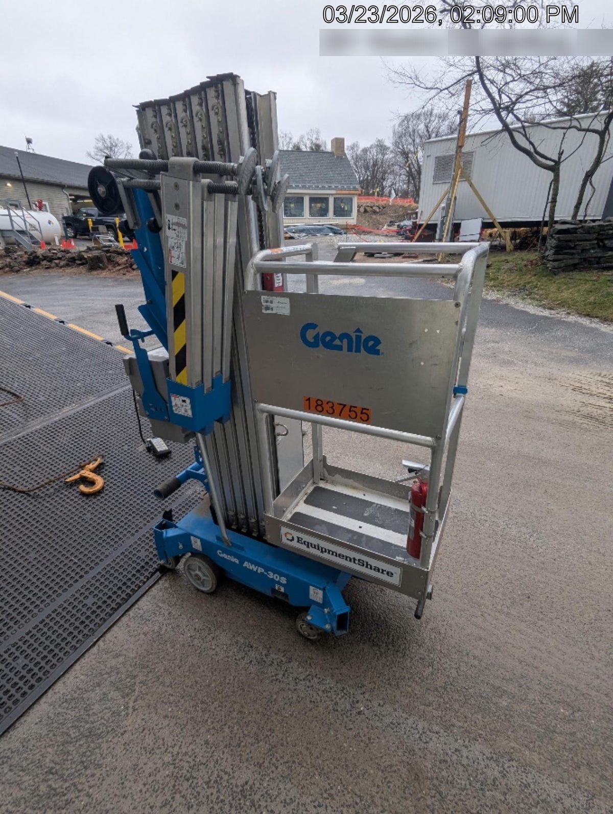 2021 GENIE AWP-30S DC