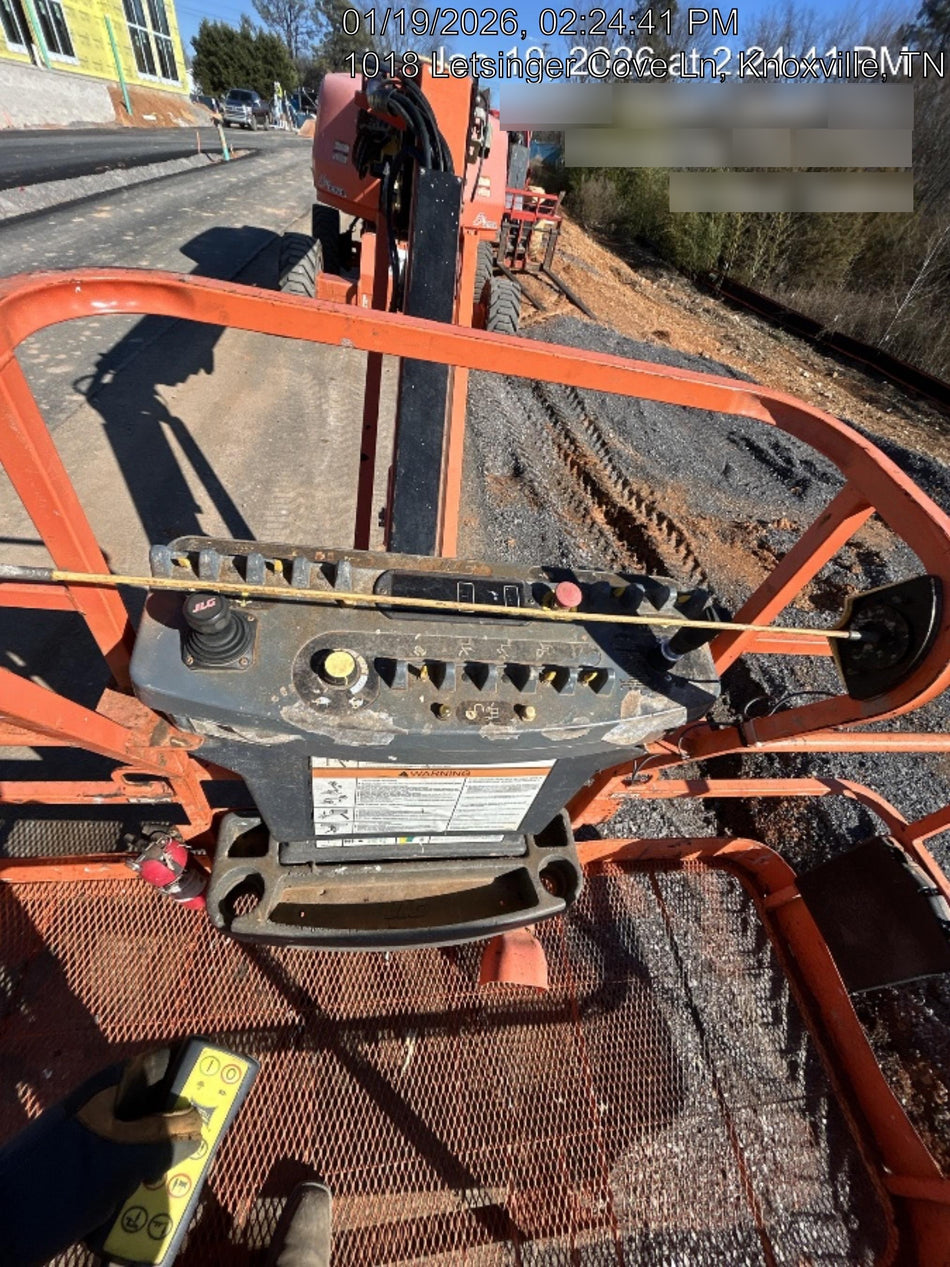 2021 JLG 660SJ
