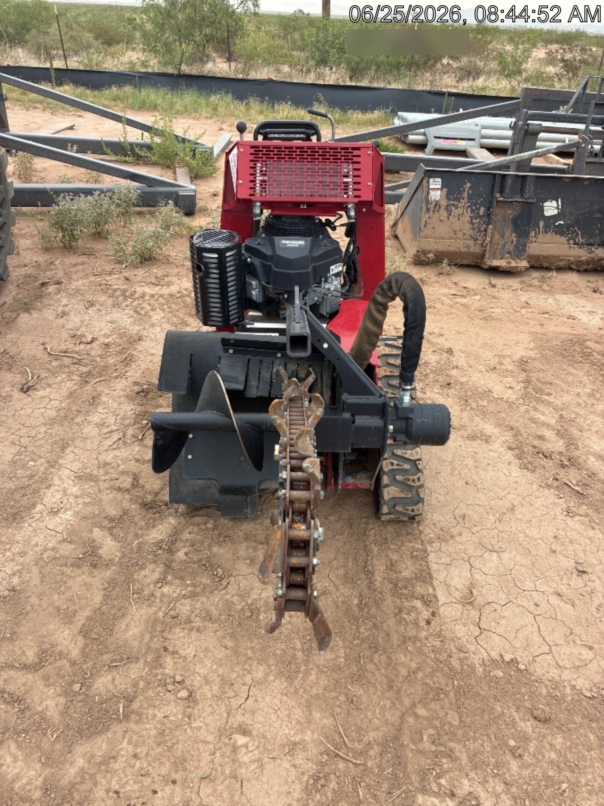 2023 TORO TRX-16