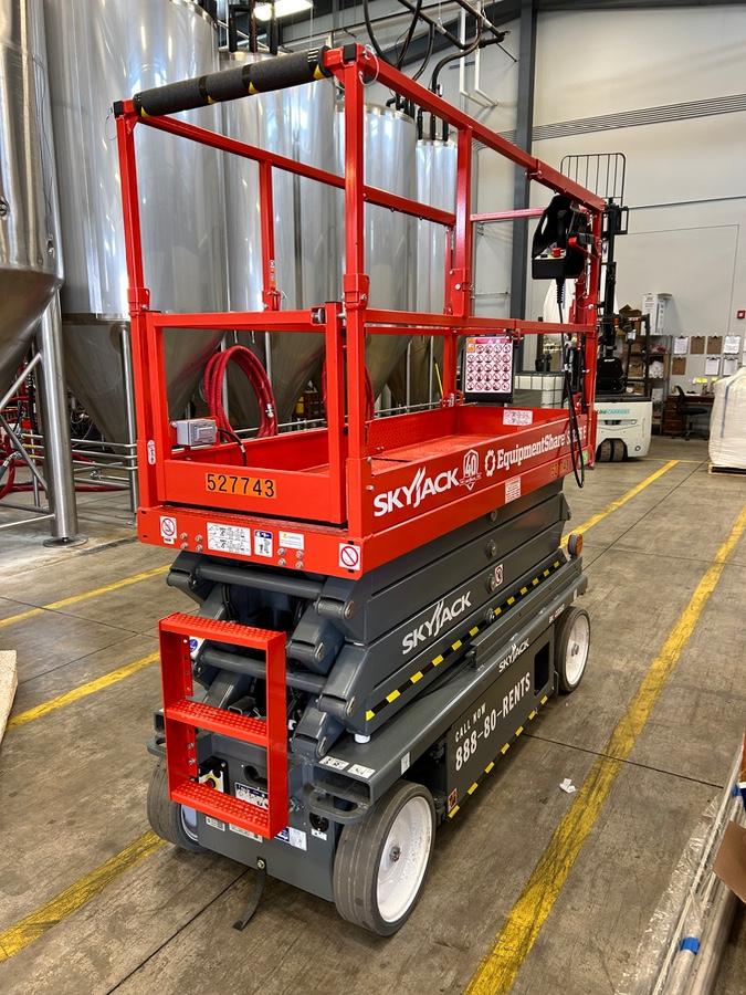 2025 SKYJACK SJ3226