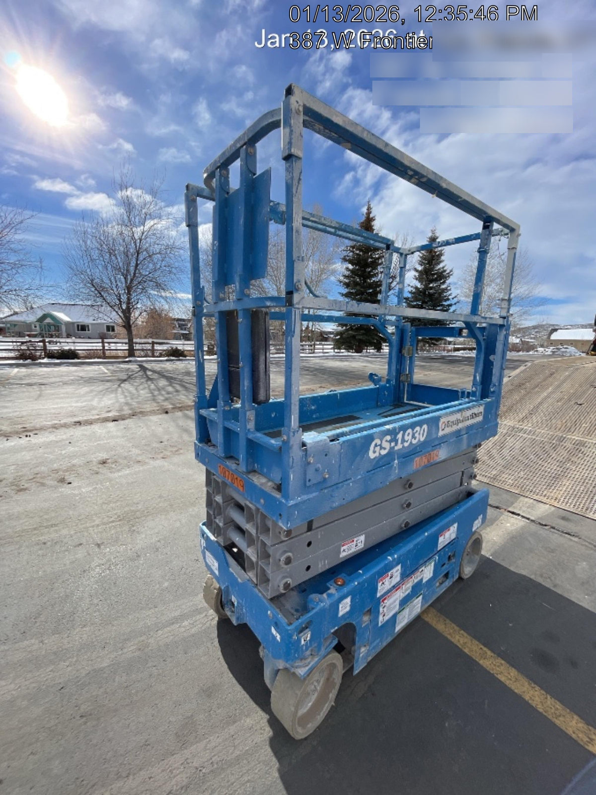 2020 Genie GS-1930 Solid Non Marking Tires, Beacon, Folding rails with half height swing gate, 800W Inverter