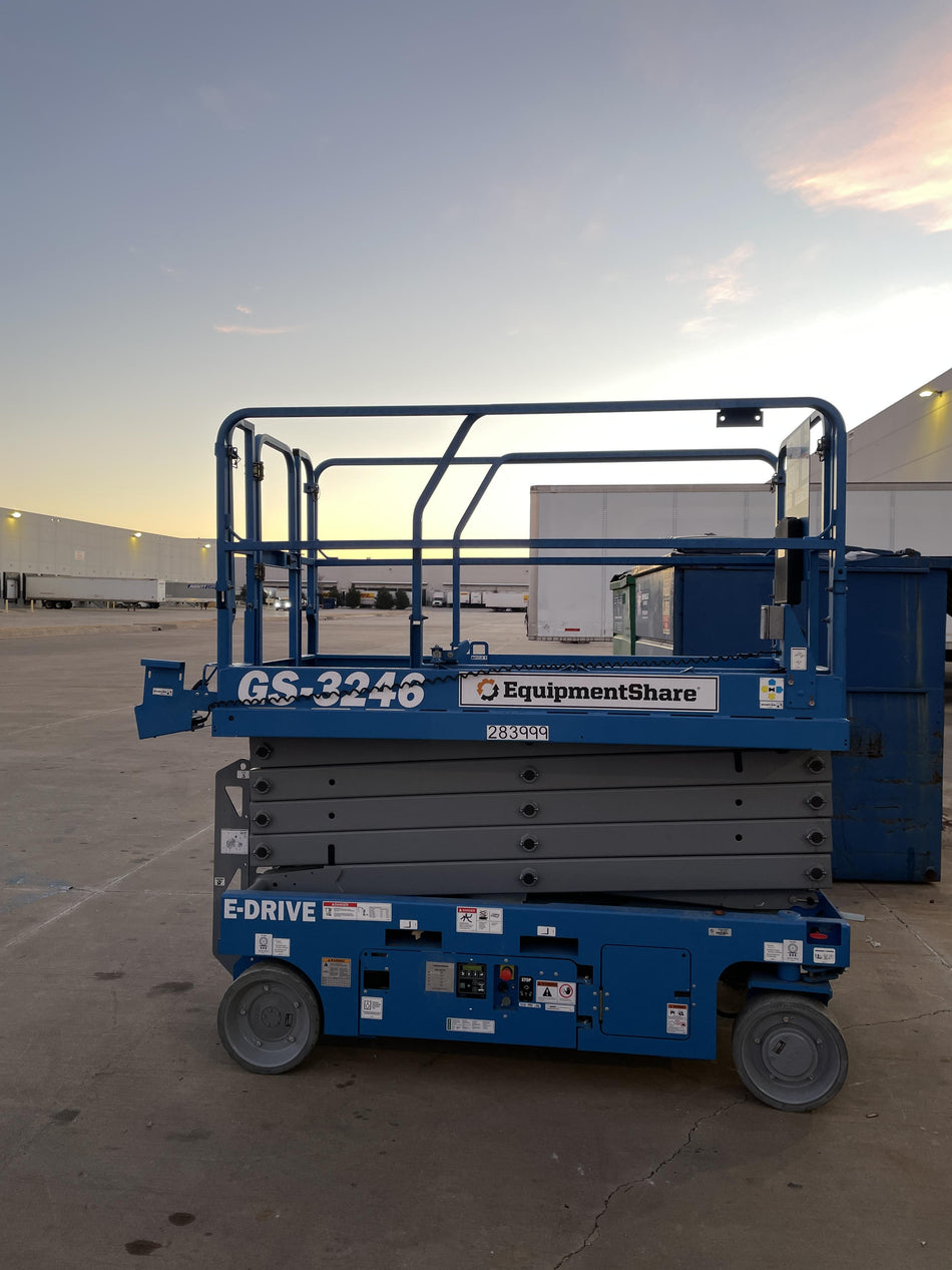 2022 GENIE GS-3246