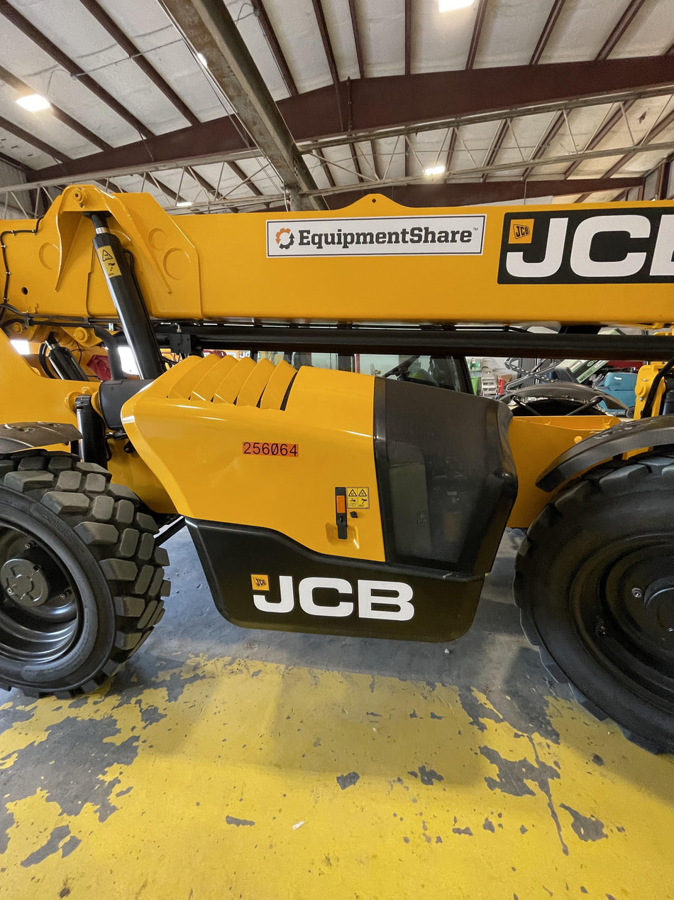 2022 JCB 512-56