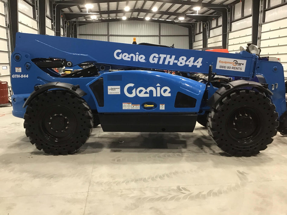 2018 GENIE GTH-844