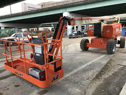 2019 JLG 800AJ